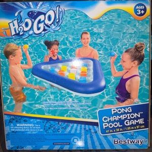H2O GO! Pong Champion Pool Game Summer Beach toys swimming games Beer Pong NWT